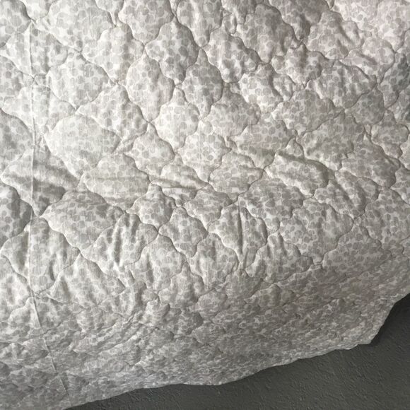 Handmade Quilt - Picture 12 of 15